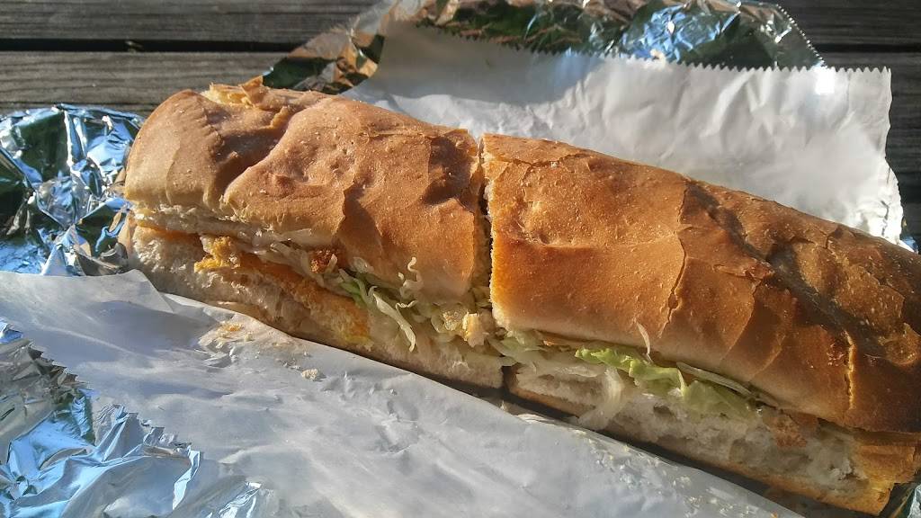 Little Roma Pizza & Catering | restaurant | 5985, 485 French Rd, Utica, NY 13502, USA | 3157378299 OR +1 315-737-8299