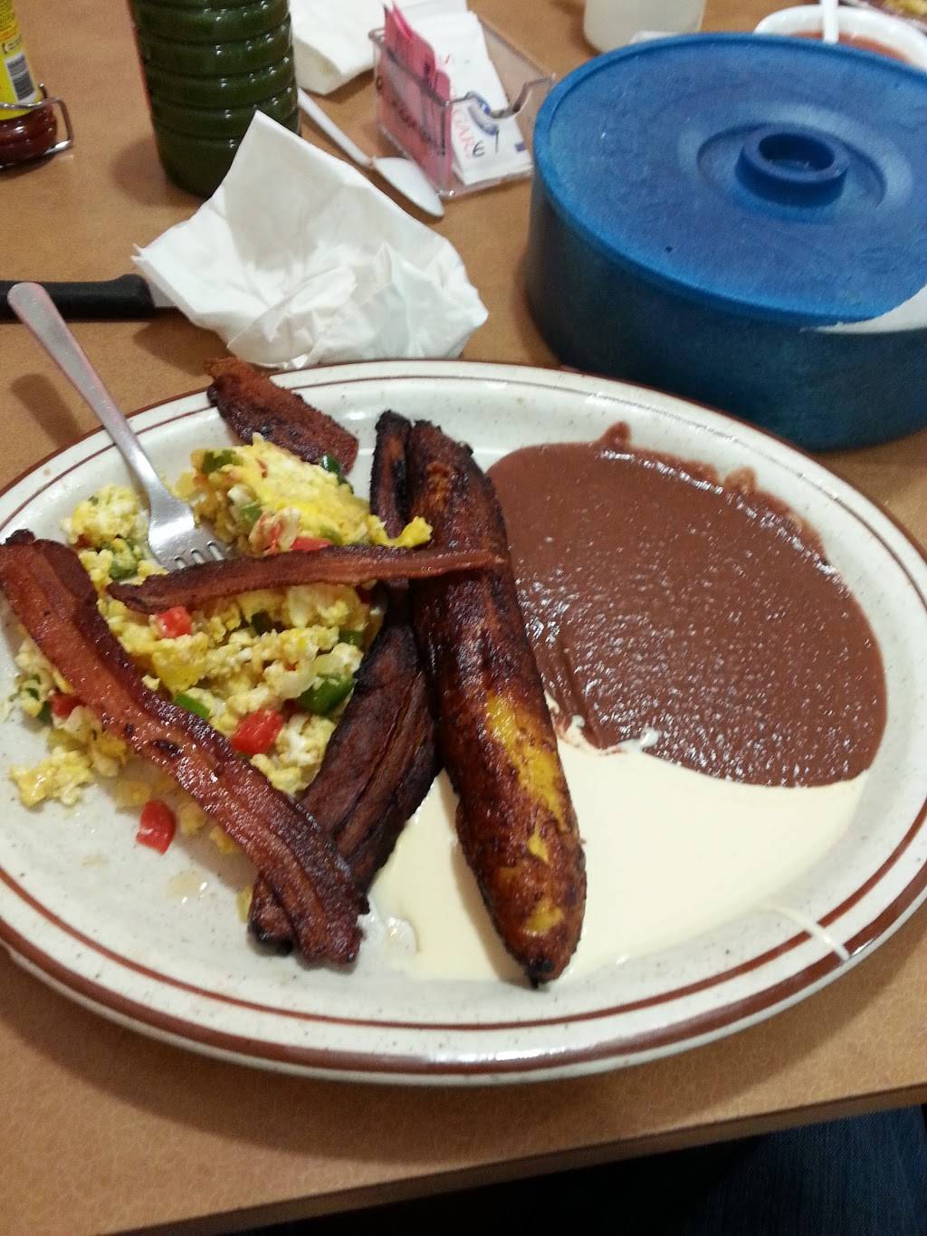 El Rinconcito | restaurant | 2308 N St, Omaha, NE 68107, USA | 4029915452 OR +1 402-991-5452