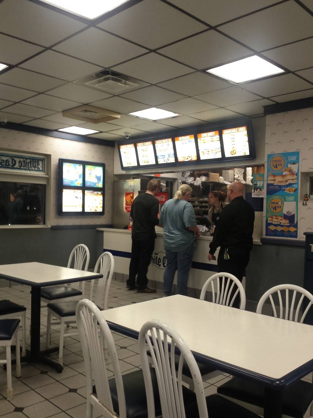 White Castle | restaurant | 2430 Landmark Ave NE, Corydon, IN 47112, USA | 8127386551 OR +1 812-738-6551