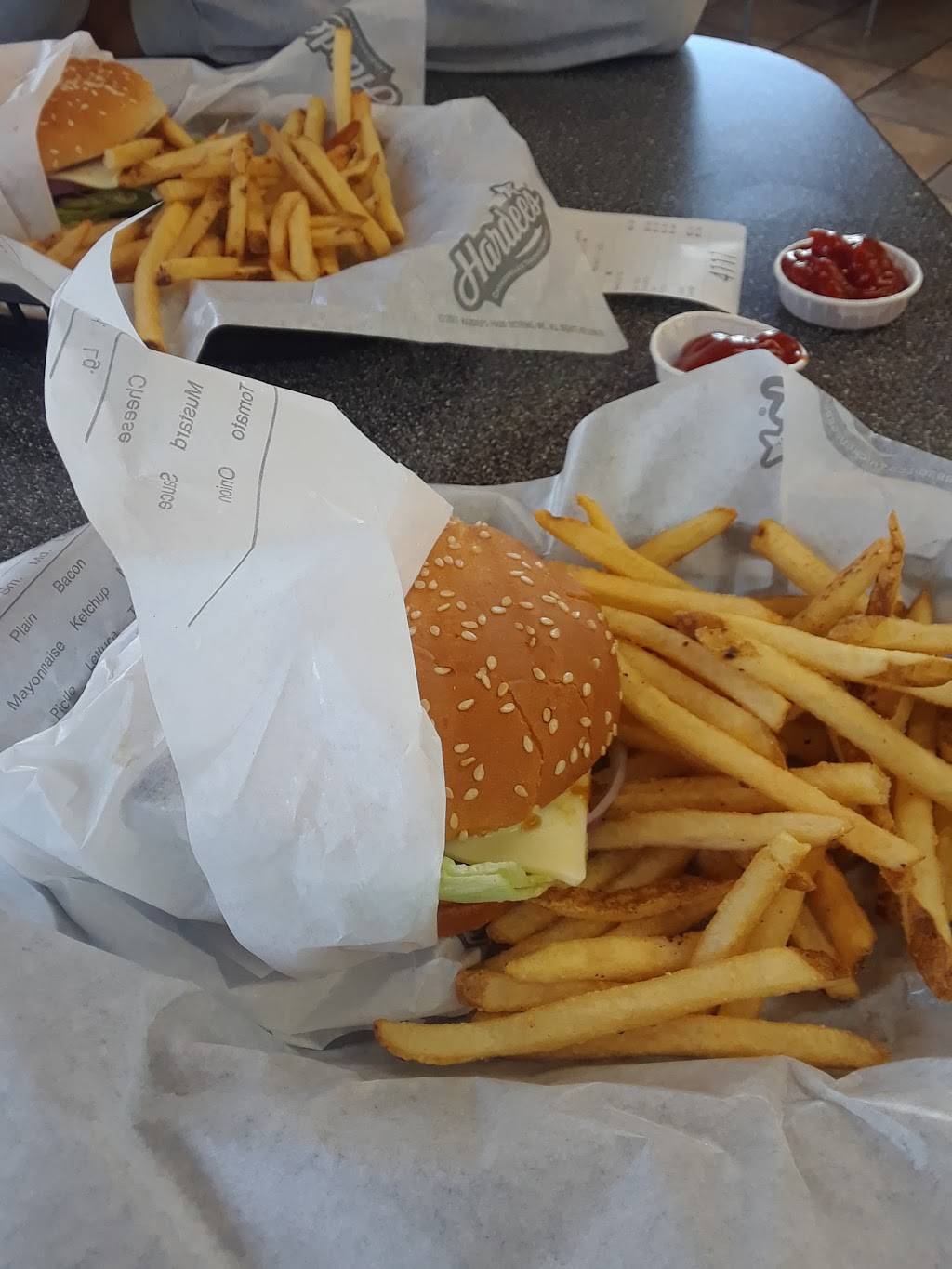 Hardees | restaurant | 4915 E 56th St, Indianapolis, IN 46220, USA | 3172538127 OR +1 317-253-8127