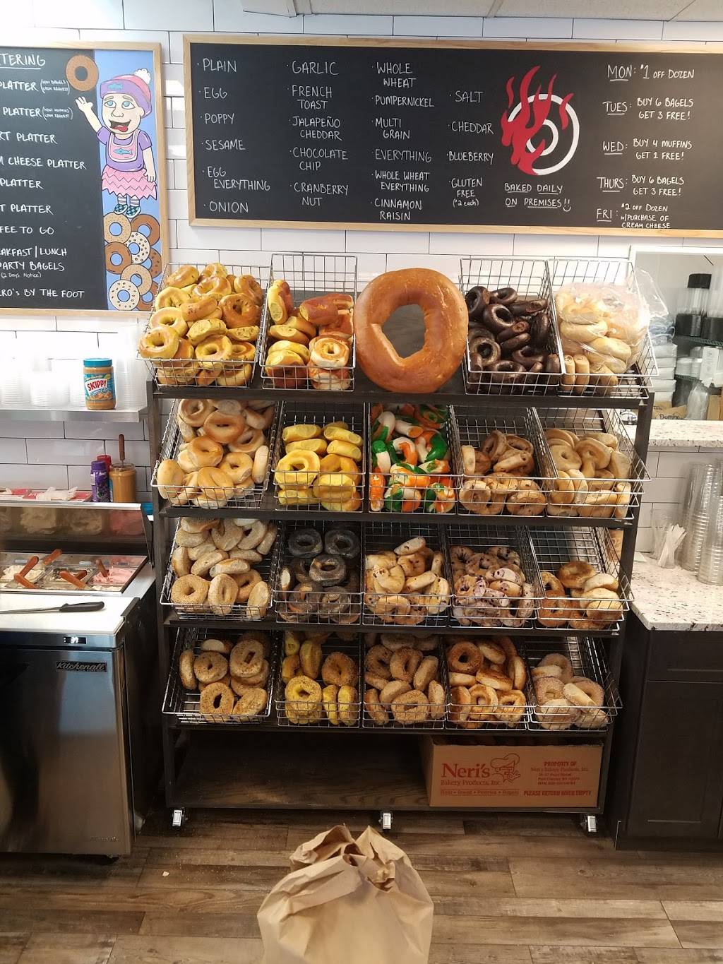 Brewster Hot Bagels | restaurant | 2505 Carmel Ave, Brewster, NY 10509, USA | 8453631386 OR +1 845-363-1386
