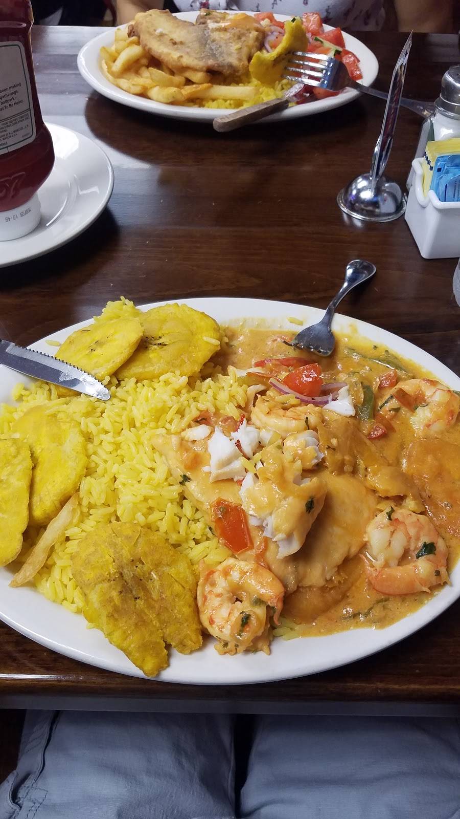 Santa Luzia Barbeque | restaurant | 192 1/2 Washington Ave, Belleville, NJ 07109, USA | 9737592380 OR +1 973-759-2380