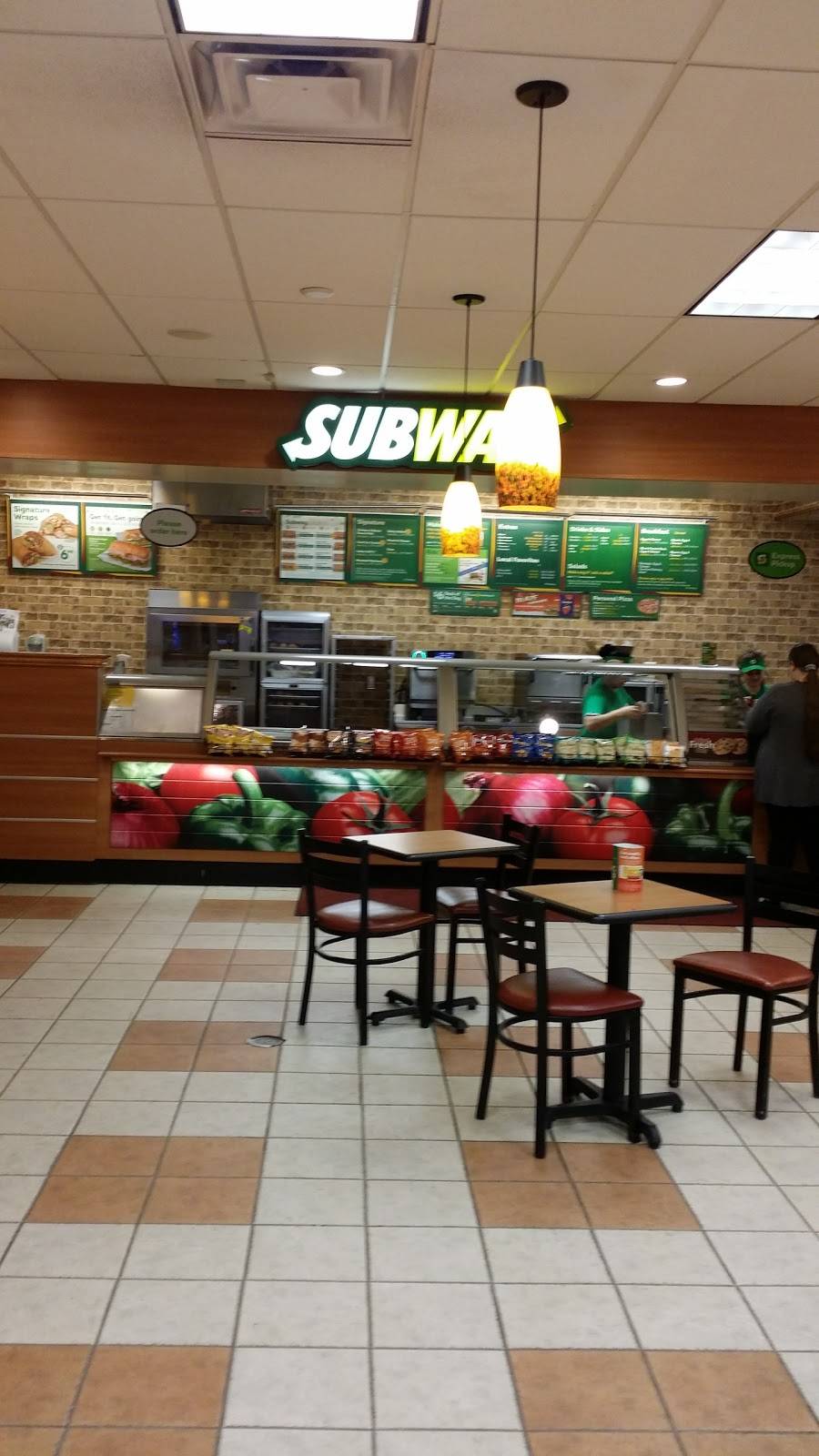Subway Restaurants | restaurant | 2800 Sullivant Ave, Columbus, OH 43204, USA | 6148241530 OR +1 614-824-1530