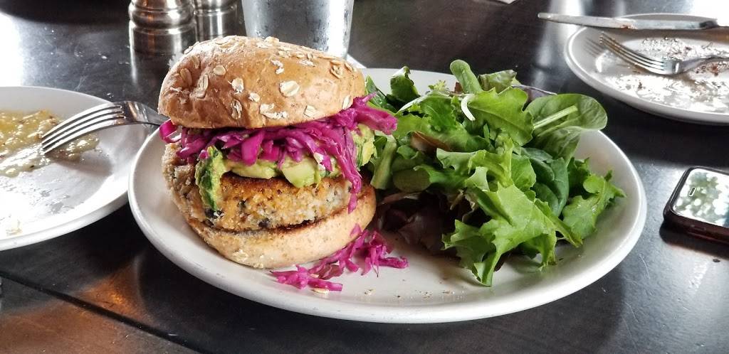 Not Your Average Joes | restaurant | 1845 Fountain Dr, Reston, VA 20190, USA | 5712348200 OR +1 571-234-8200