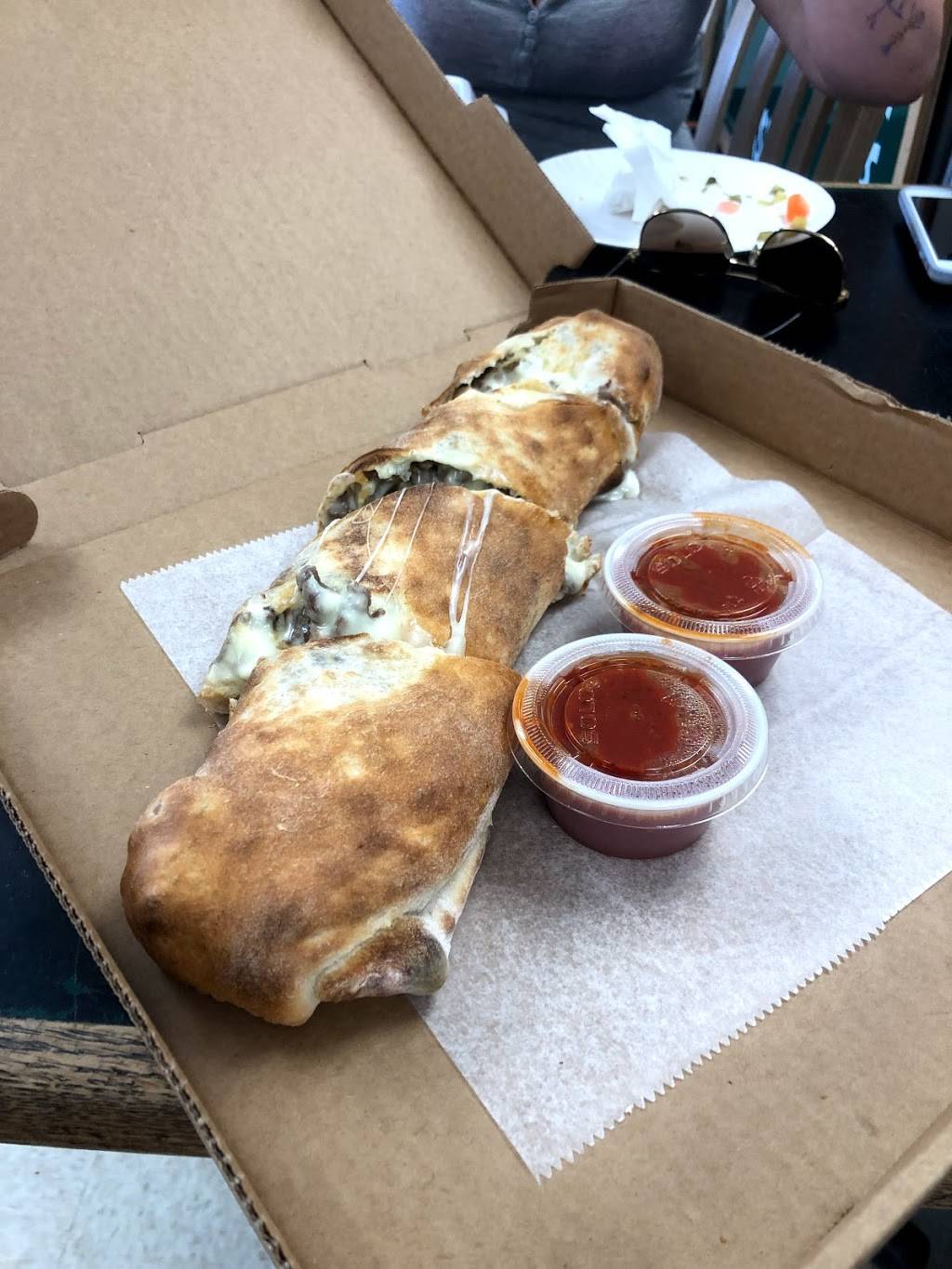 Basils Pizza | restaurant | 248 Wilton Rd, Farmington, ME 04938, USA | 2077789070 OR +1 207-778-9070