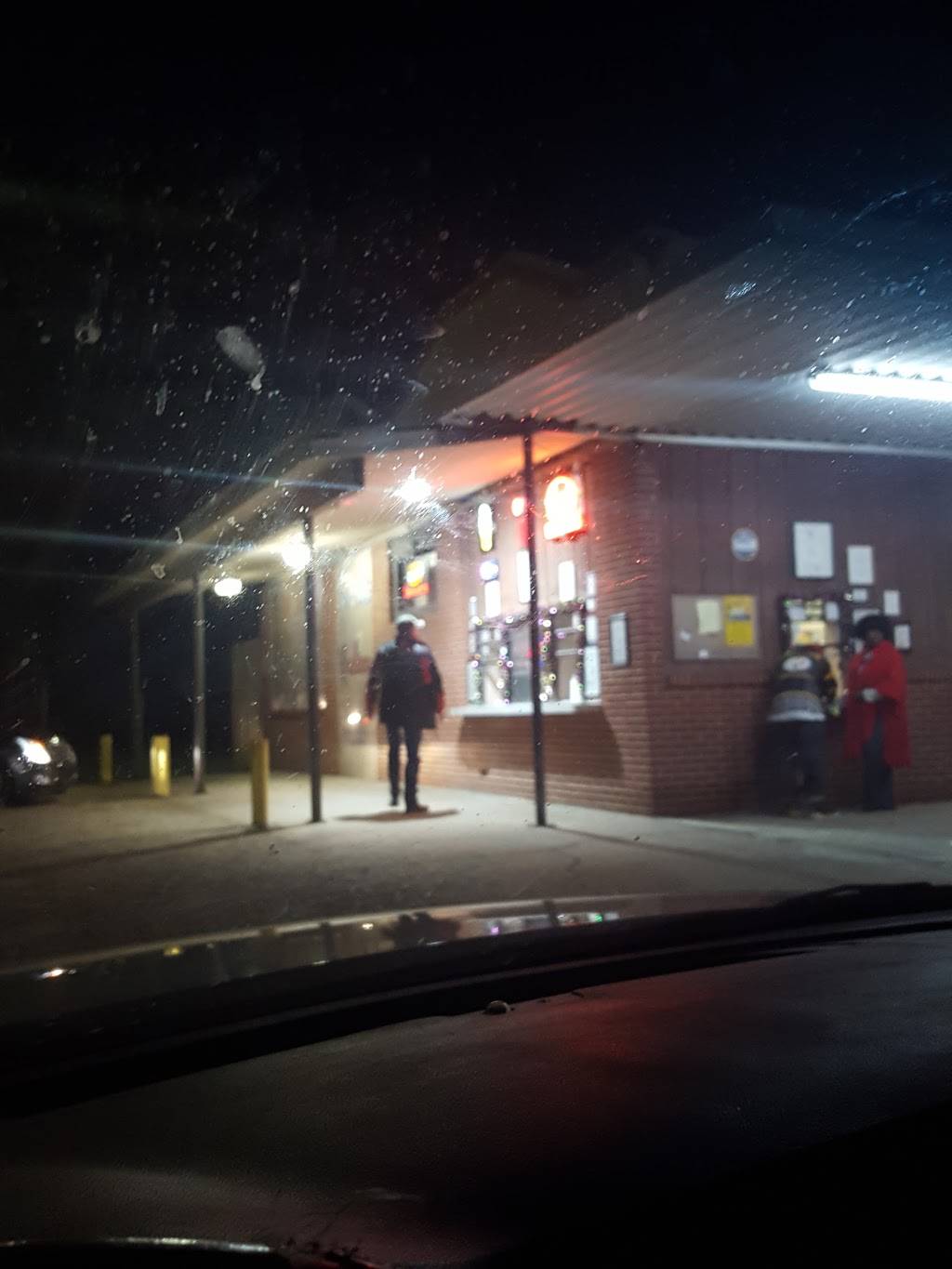 Sullivans Drive-In | restaurant | 811 S 1st St, Amite City, LA 70422, USA | 9857484505 OR +1 985-748-4505