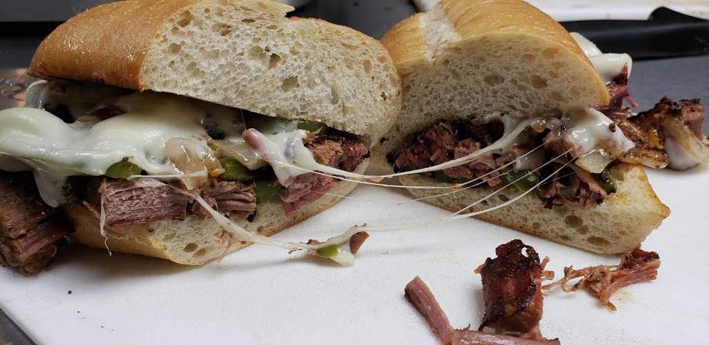 TTz BBQ | restaurant | 403 Racine St, Menasha, WI 54952, USA | 9204280082 OR +1 920-428-0082