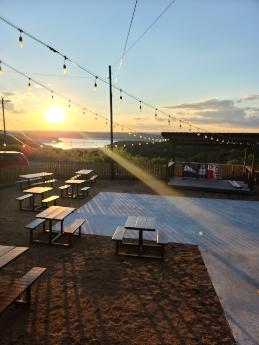 Medina DamN Bar | restaurant | 7794 Co Rd 271, Mico, TX 78056, USA | 2109659201 OR +1 210-965-9201