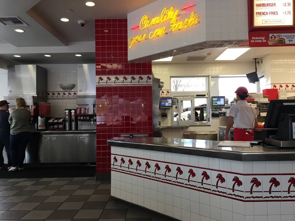 In-N-Out Burger | restaurant | 780 Airport Fwy, Hurst, TX 76054, USA | 8007861000 OR +1 800-786-1000