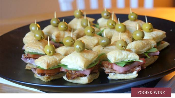 SANS-SOUCI | restaurant | 240 Front St, Belleville, ON K8N 2Z2, Canada | 6139682952 OR +1 613-968-2952