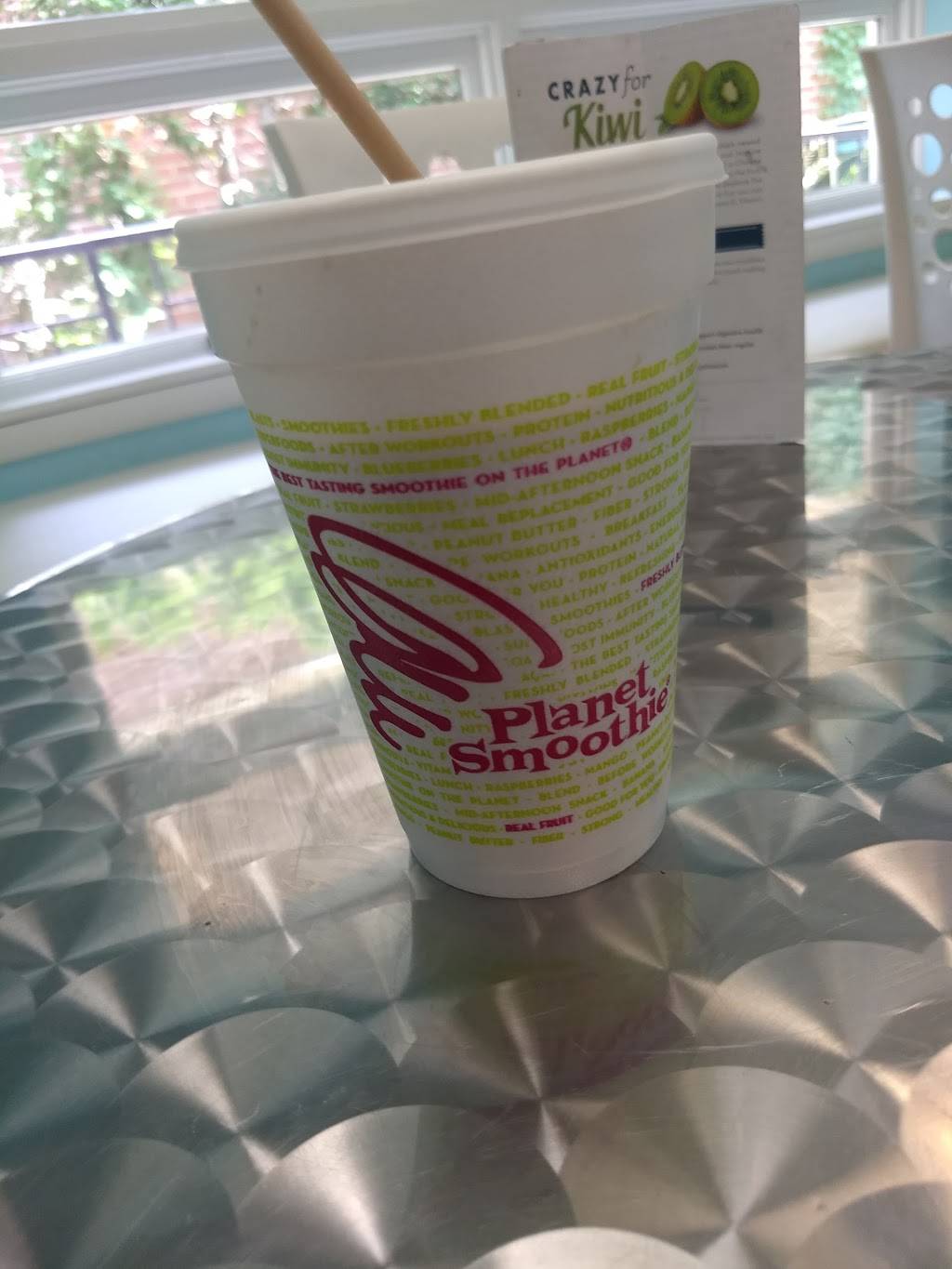 Planet Smoothie | restaurant | 186 W State St, Doylestown, PA 18901, USA | 2153401009 OR +1 215-340-1009