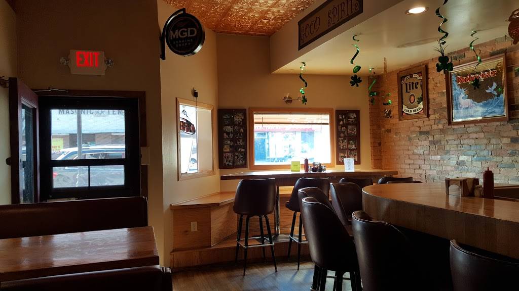 Easy Street Inn Food & Spirits | restaurant | 275 N Paw Paw St, Coloma, MI 49038, USA | 2694683515 OR +1 269-468-3515