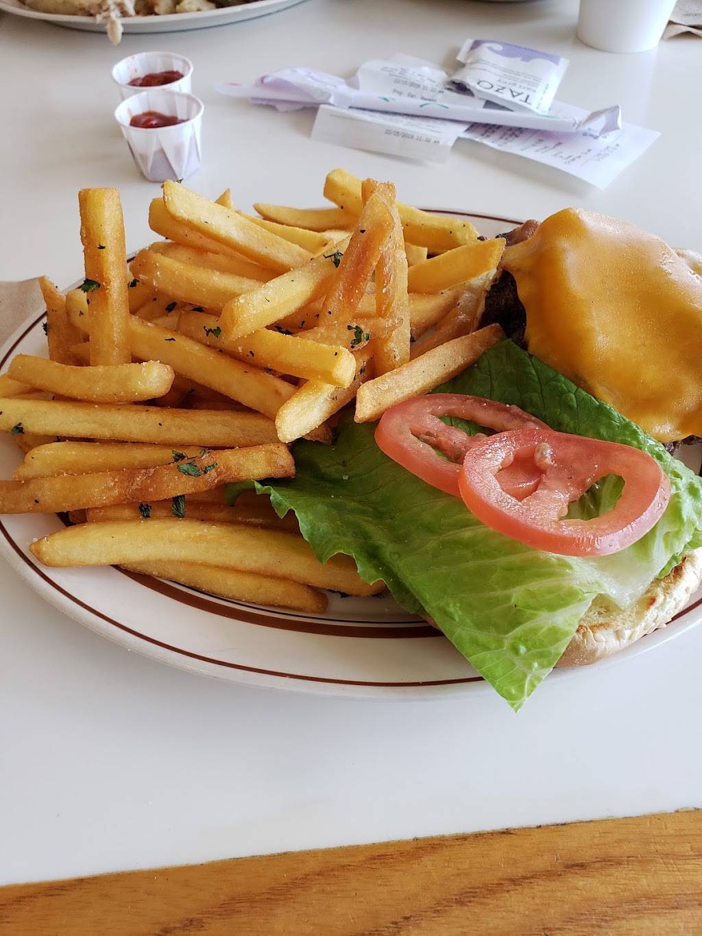 Macys Gazebo | restaurant | 98-1005 Moanalua Rd, Aiea, HI 96701, USA | 8089456701 OR +1 808-945-6701