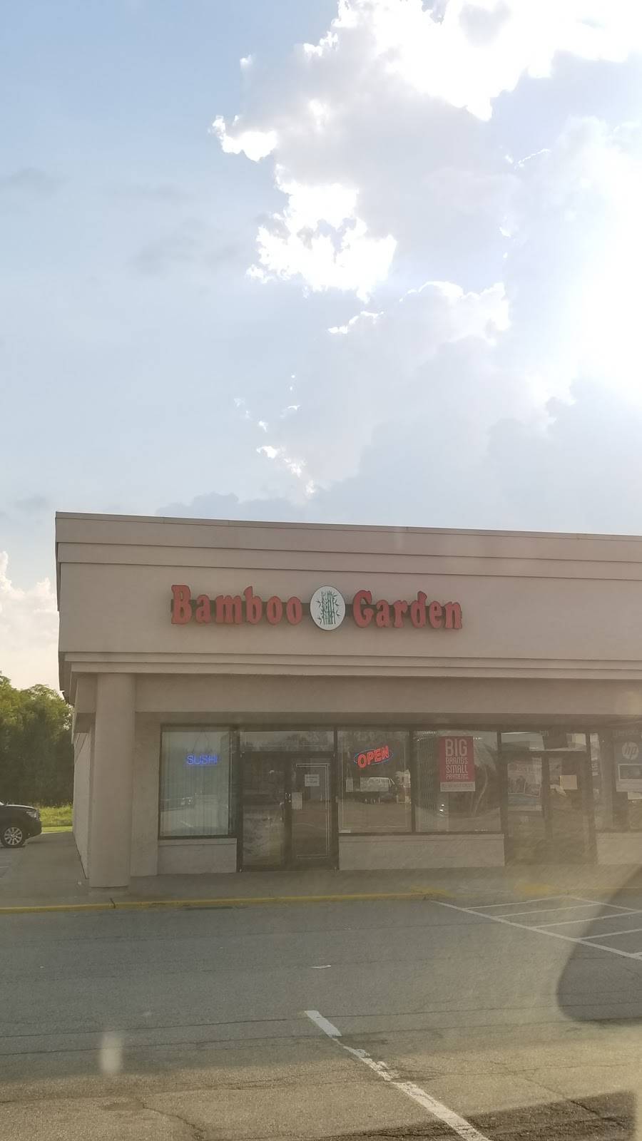 Bamboo Garden Restaurant | restaurant | 7269 Turfway Rd, Florence, KY 41042, USA | 8596476000 OR +1 859-647-6000