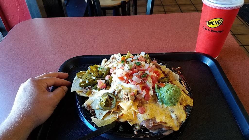 Taco Bueno | restaurant | 180 N Stemmons Fwy, Lewisville, TX 75067, USA | 9722214079 OR +1 972-221-4079