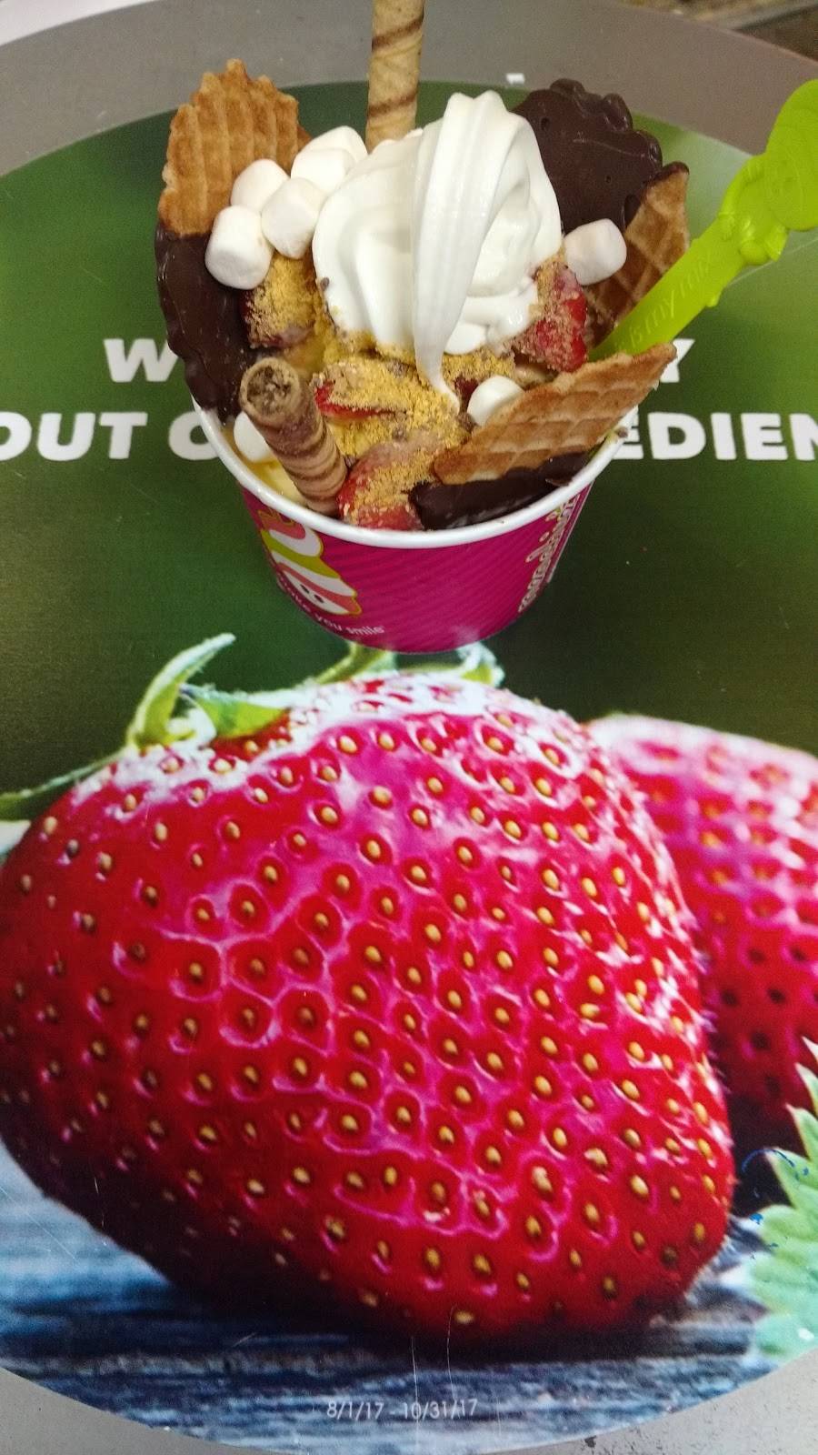 Menchies Frozen Yogurt | bakery | 2515 Artesia Blvd Ste E, Redondo Beach, CA 90278, USA | 3103704888 OR +1 310-370-4888