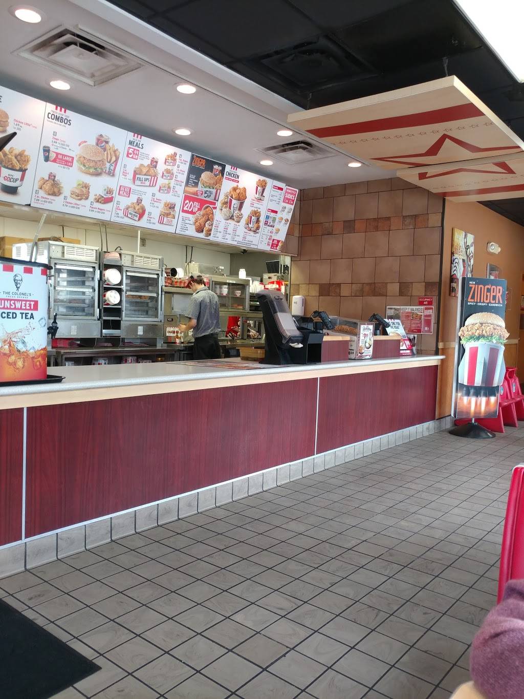 KFC | restaurant | 4926 S Union Ave, Tulsa, OK 74107, USA | 9184467309 OR +1 918-446-7309