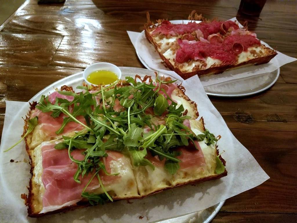 Pizaros Pizza Napoletana | restaurant | 1000 W Gray St, Houston, TX 77019, USA | 8327425200 OR +1 832-742-5200