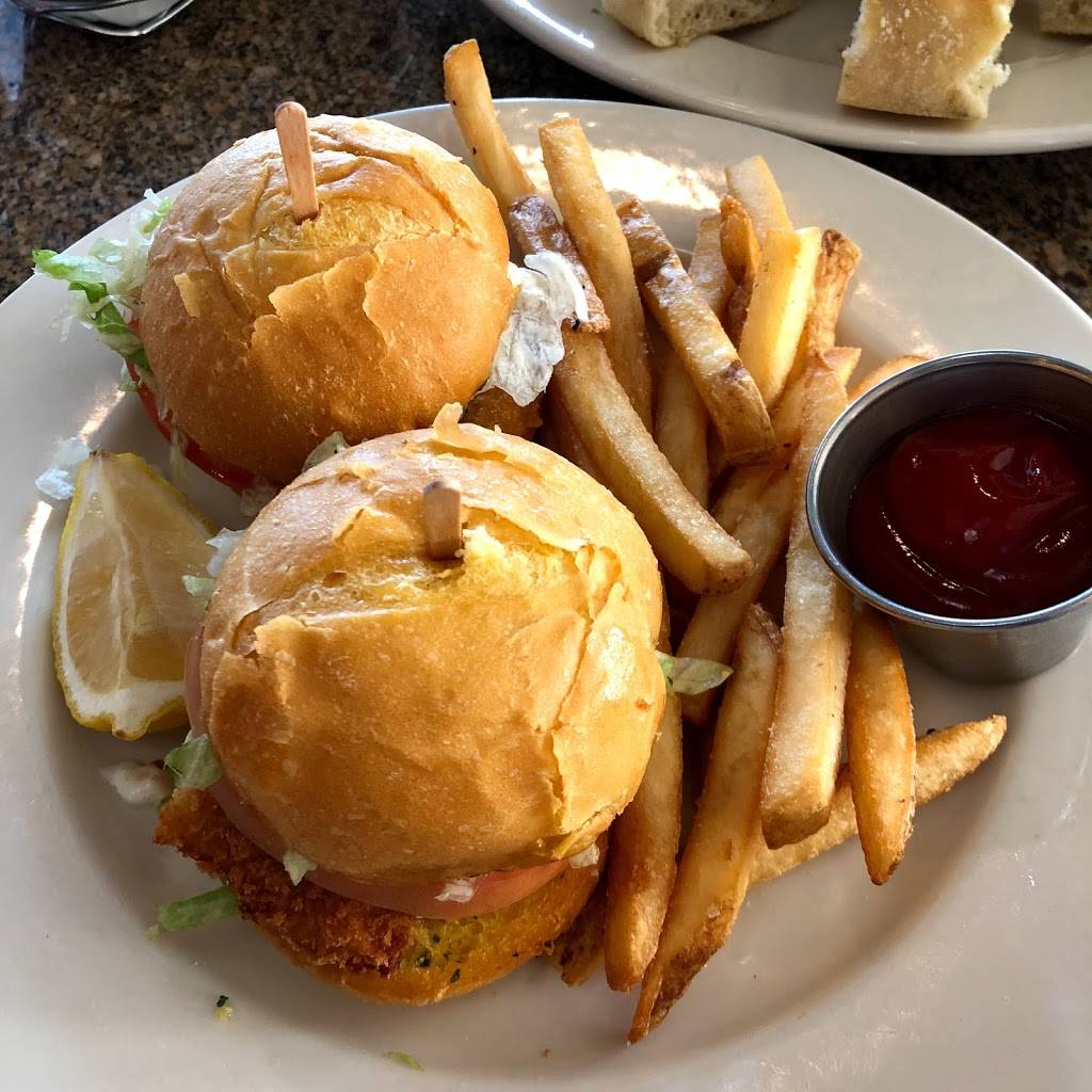 Scotts Bar & Grill | restaurant | 8115 Lake Ballinger Way, Edmonds, WA 98026, USA | 4257752561 OR +1 425-775-2561