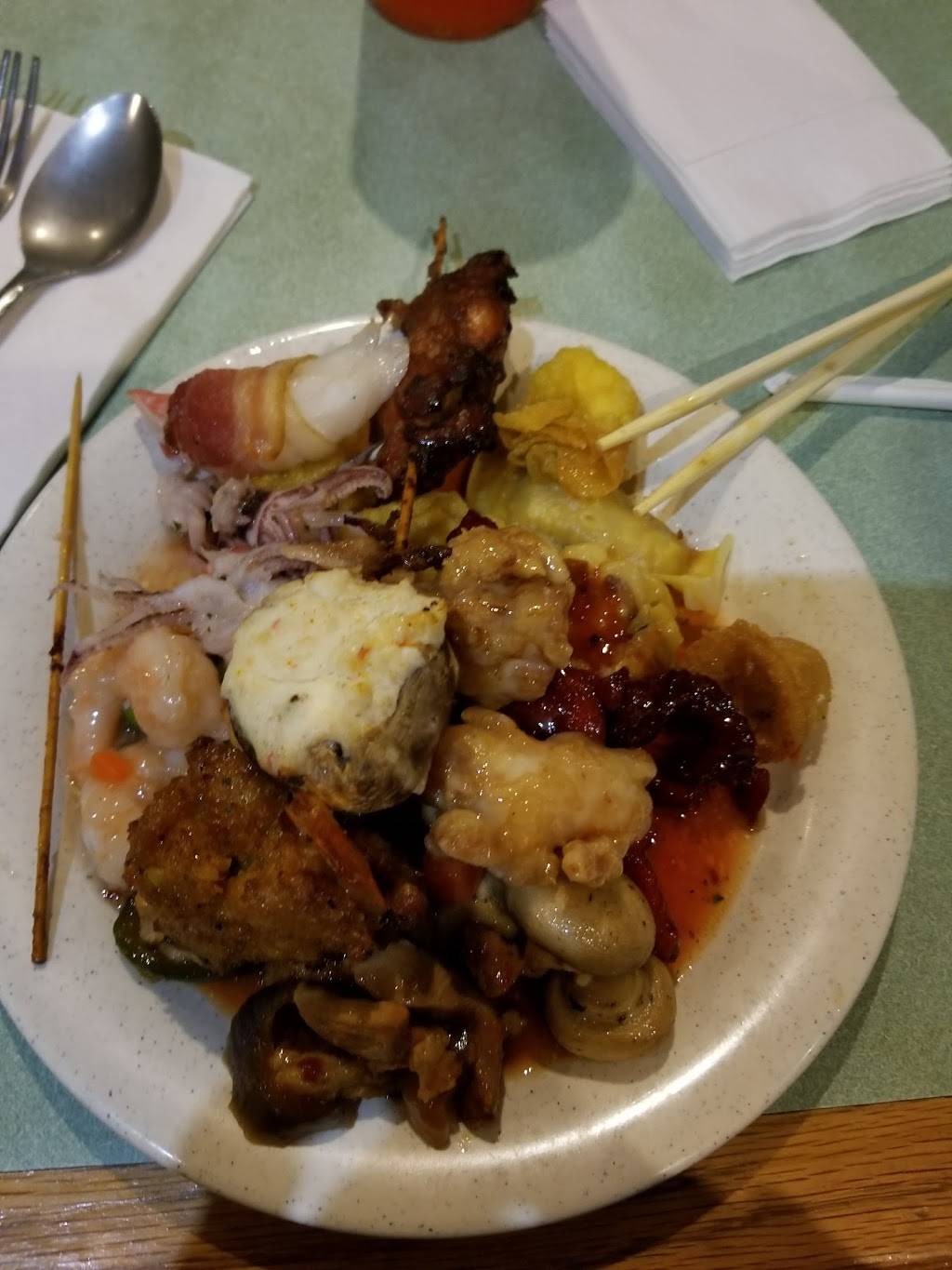 Crystal Garden | restaurant | 747 Old Country Rd, Riverhead, NY 11901, USA | 6312080101 OR +1 631-208-0101