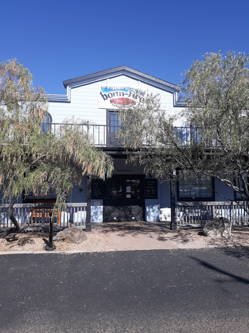 Bonn Fire | restaurant | 1667 AZ-89, Chino Valley, AZ 86323, USA | 9286367410 OR +1 928-636-7410