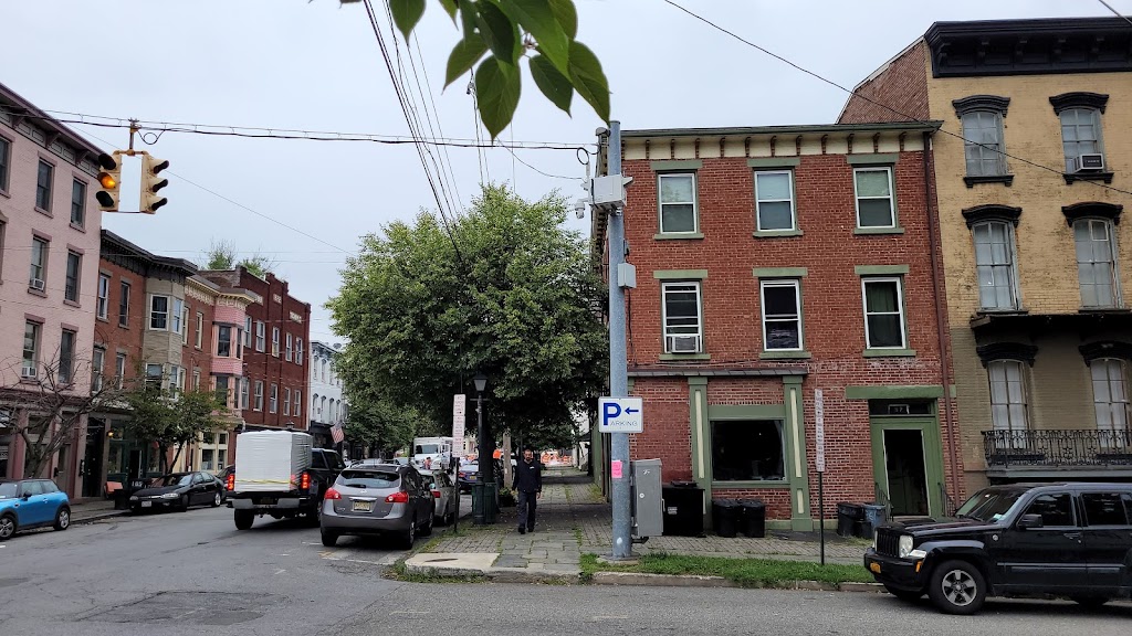 3 SABORES | restaurant | 102 Liberty St, Newburgh, NY 12550, USA | 8455228416 OR +1 845-522-8416