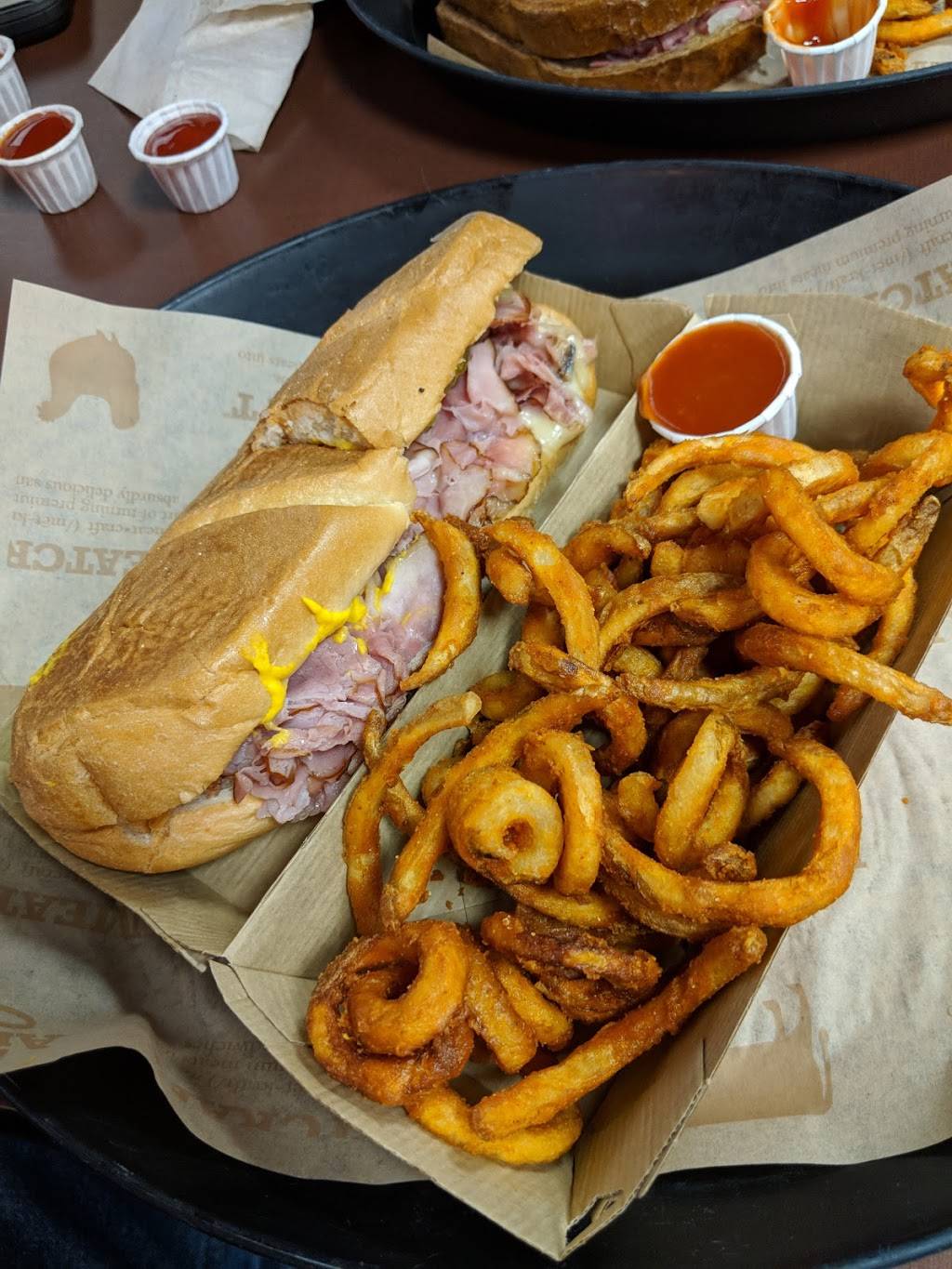 Arbys | restaurant | 4520 16th Ave, Moline, IL 61265, USA | 3097627389 OR +1 309-762-7389