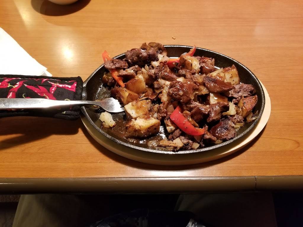 Perkins Restaurant & Bakery | bakery | 423 S Dixie Way, South Bend, IN 46637, USA | 5742720655 OR +1 574-272-0655