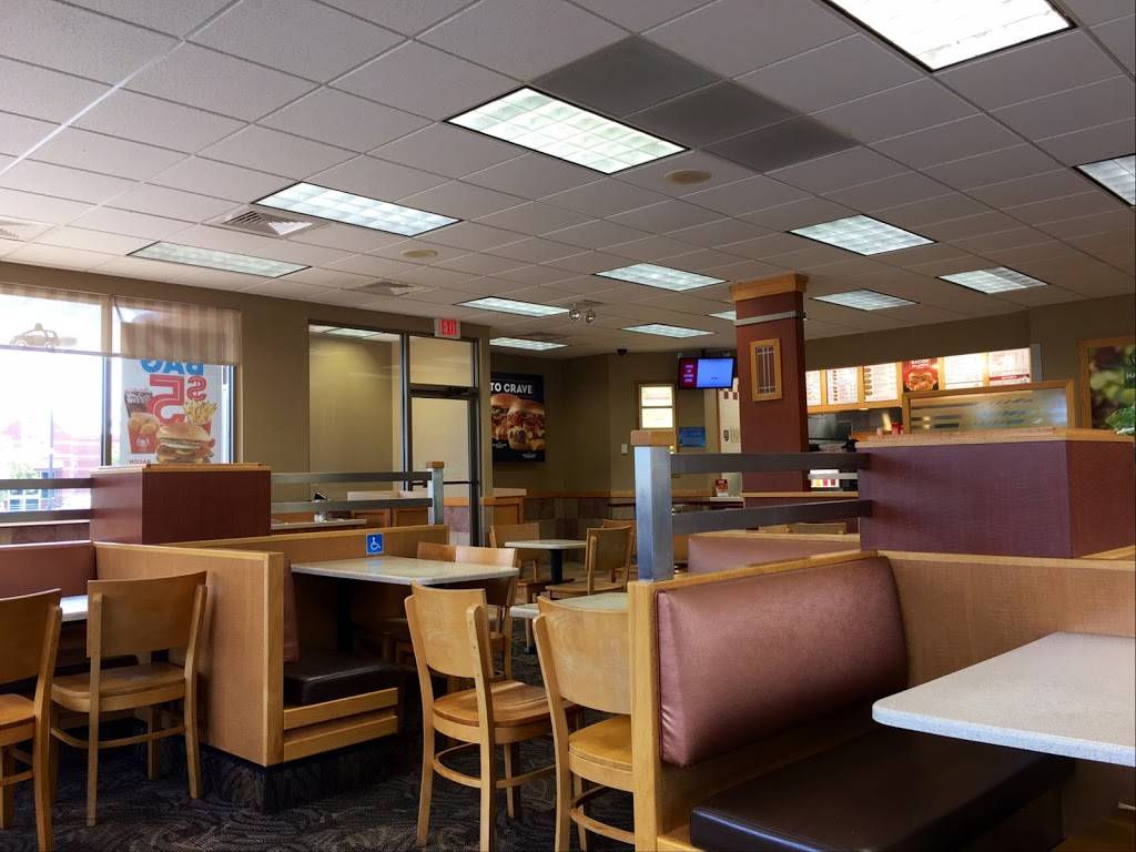 Wendys | restaurant | 1714 S College St, Auburn, AL 36832, USA | 3345014429 OR +1 334-501-4429