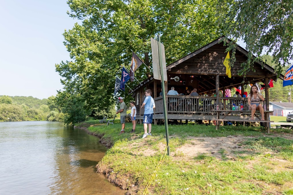 Rusty Roof Fish Camp | restaurant | 330 W Tennessee Ave, Copperhill, TN 37317, USA | 6199871818 OR +1 619-987-1818