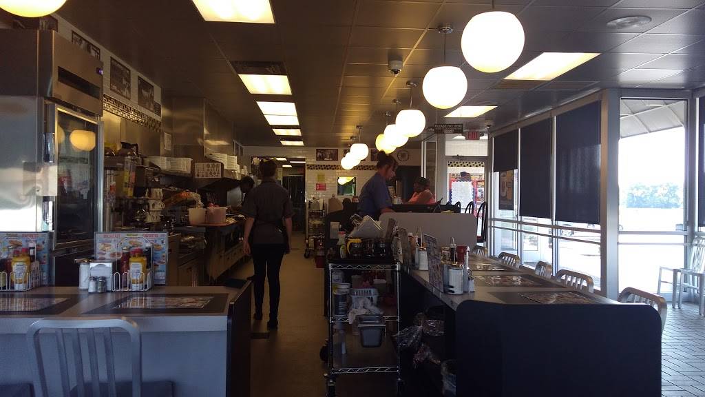 Waffle House | meal takeaway | 1928 S Church St, Murfreesboro, TN 37130, USA | 6156054409 OR +1 615-605-4409