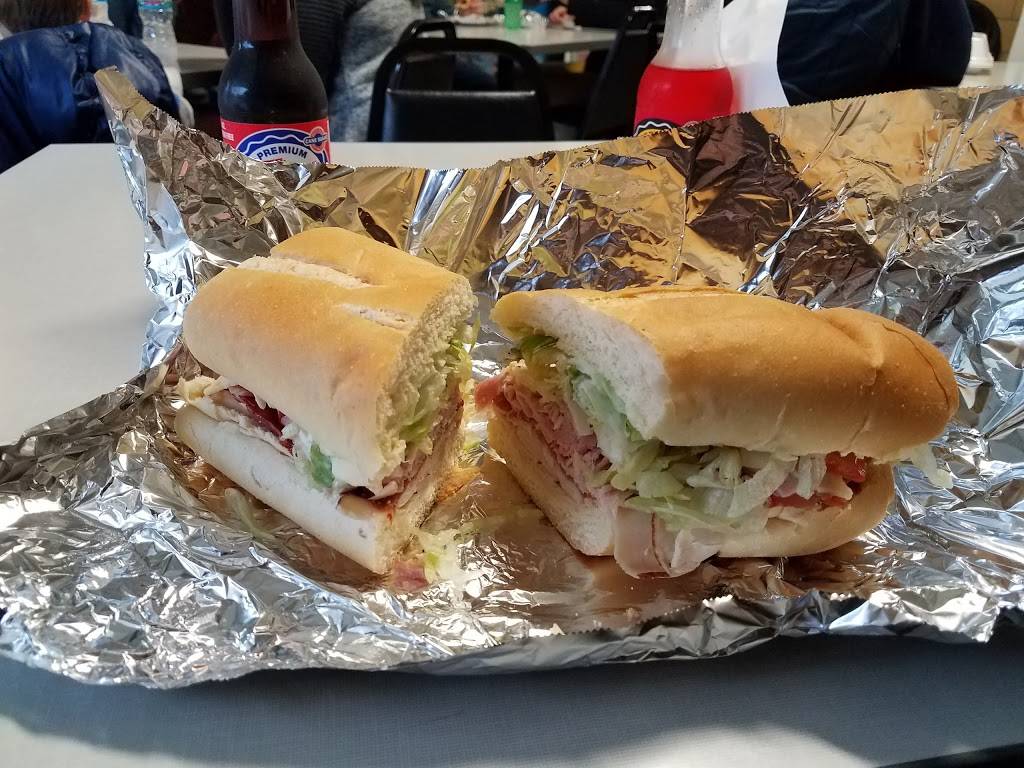 Eovaldis Deli | meal takeaway | 2201 Edwards St, St. Louis, MO 63110, USA | 3147715707 OR +1 314-771-5707