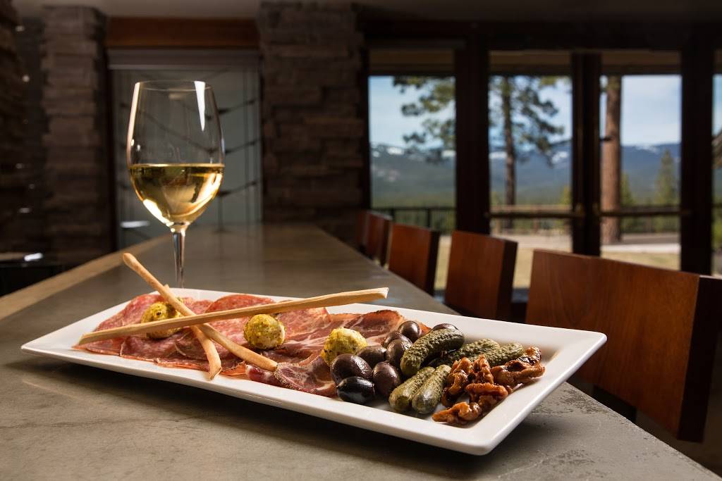 Nakoma Resort | restaurant | 348 Bear Run, Clio, CA 96106, USA | 5308972300 OR +1 530-897-2300