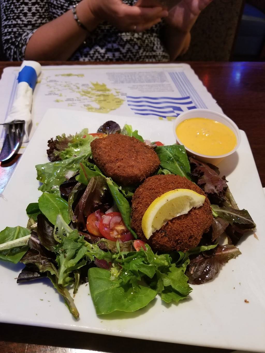 Mediterranean Bar & Grill | restaurant | 983 County St, Taunton, MA 02780, USA | 5088249030 OR +1 508-824-9030