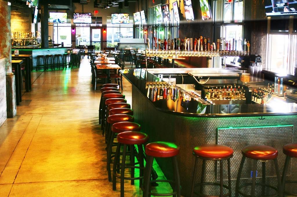 Brus Room Sports Grill - Delray Beach | restaurant | 35 NE 2nd Ave, Delray Beach, FL 33444, USA | 5612763663 OR +1 561-276-3663