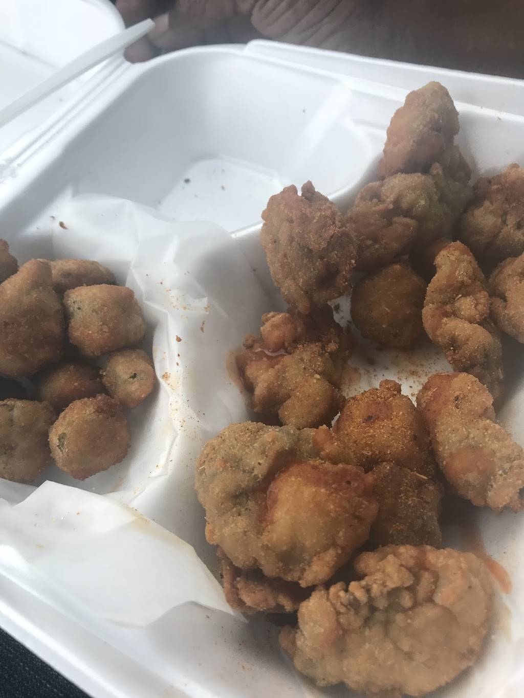 Tip Top Chicken & Shrimp | restaurant | 101 Monument Rd, Jacksonville, FL 32277, USA | 9044230775 OR +1 904-423-0775