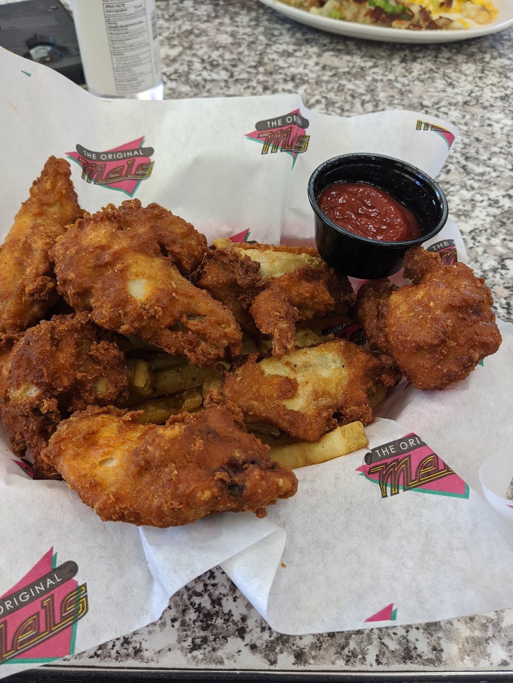 Mels diner | restaurant | 30th St &, J St, Sacramento, CA 95816, USA | 9164446357 OR +1 916-444-6357