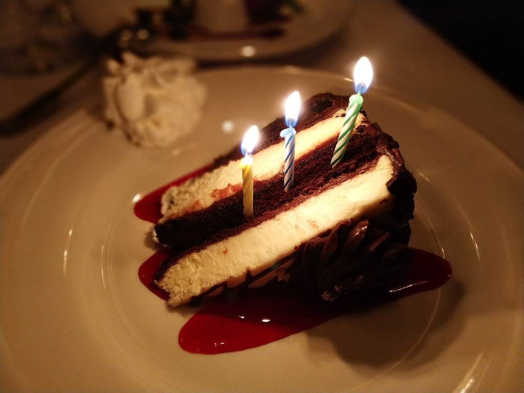 The Mission Square | restaurant | 13033 Penn St #100, Whittier, CA 90602, USA | 5624585353 OR +1 562-458-5353