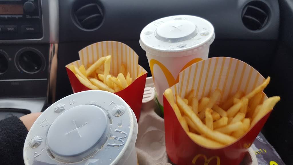 McDonalds | cafe | 100 Jamieson Pkwy, Cambridge, ON N3C 4B3, Canada | 5192201617 OR +1 519-220-1617