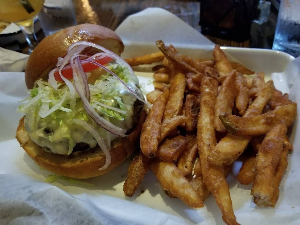 Horse Inn | restaurant | 540 E Fulton St, Lancaster, PA 17602, USA | 7173925528 OR +1 717-392-5528