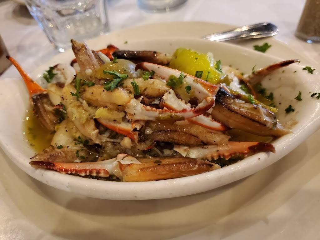 Nephews Ristorante | restaurant | 4445 W Metairie Ave, Metairie, LA 70001, USA | 5045339998 OR +1 504-533-9998