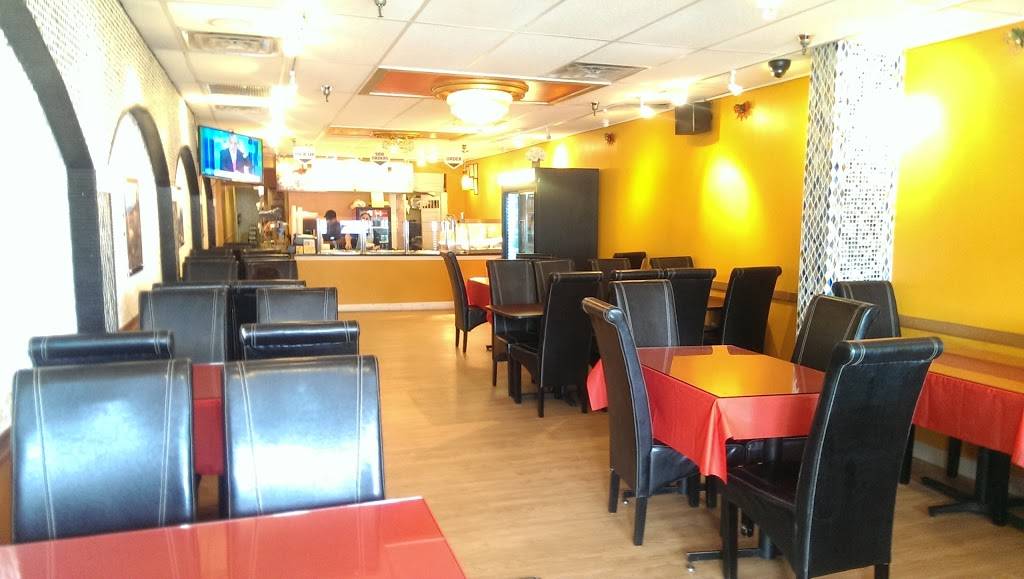 Big Chicken Peruvian | restaurant | 262 Cedar Ln H, Vienna, VA 22180, USA | 7039926310 OR +1 703-992-6310