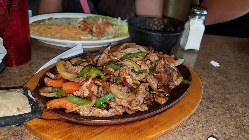 El Metate | restaurant | 4225 Sam Walton Way, Knoxville, TN 37938, USA | 8659220867 OR +1 865-922-0867