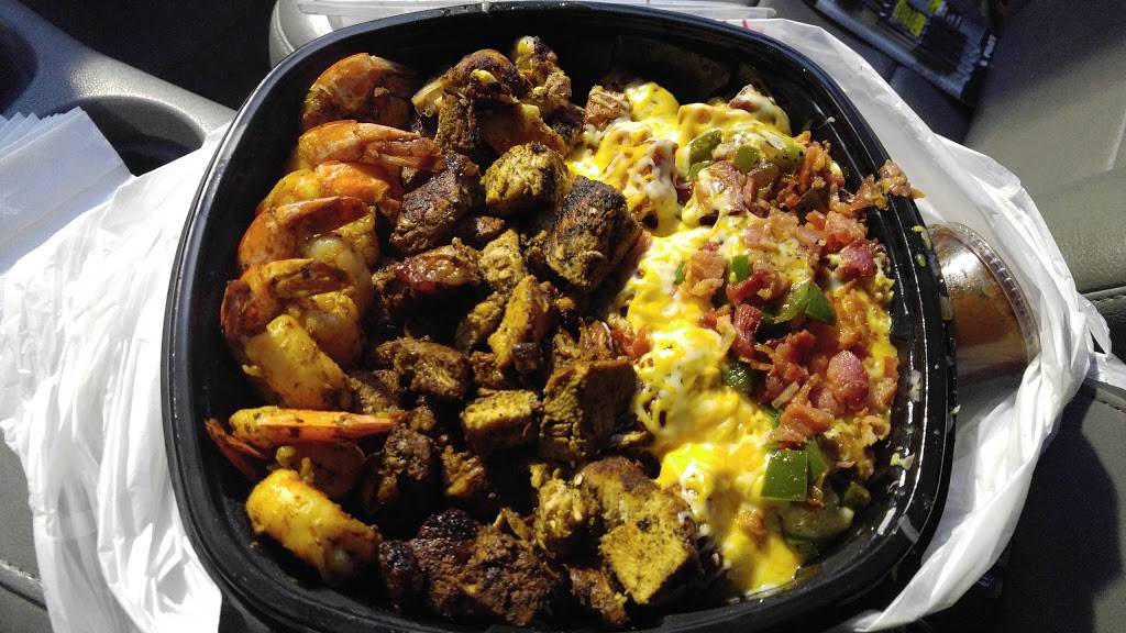 Taylor Made Burgers | restaurant | 4844 Seven Mile E, Detroit, MI 48234, USA | 3138915858 OR +1 313-891-5858