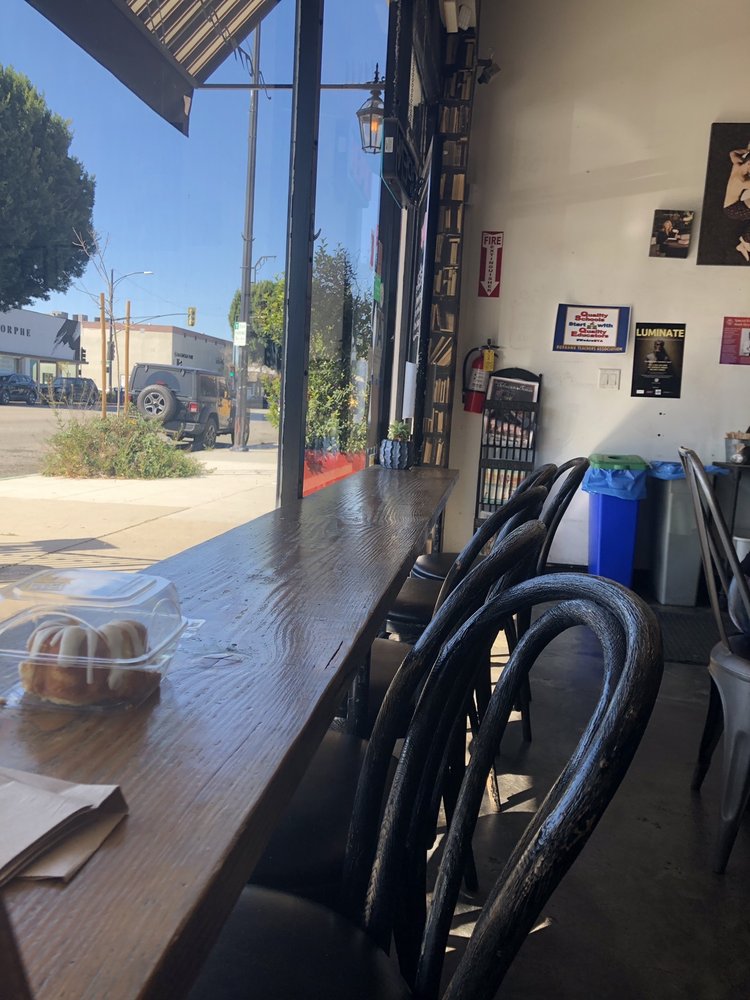 Romancing the Bean | bakery | 80 E Rio Salado Pkwy #120, Tempe, AZ 85281, USA | 4809214077 OR +1 480-921-4077