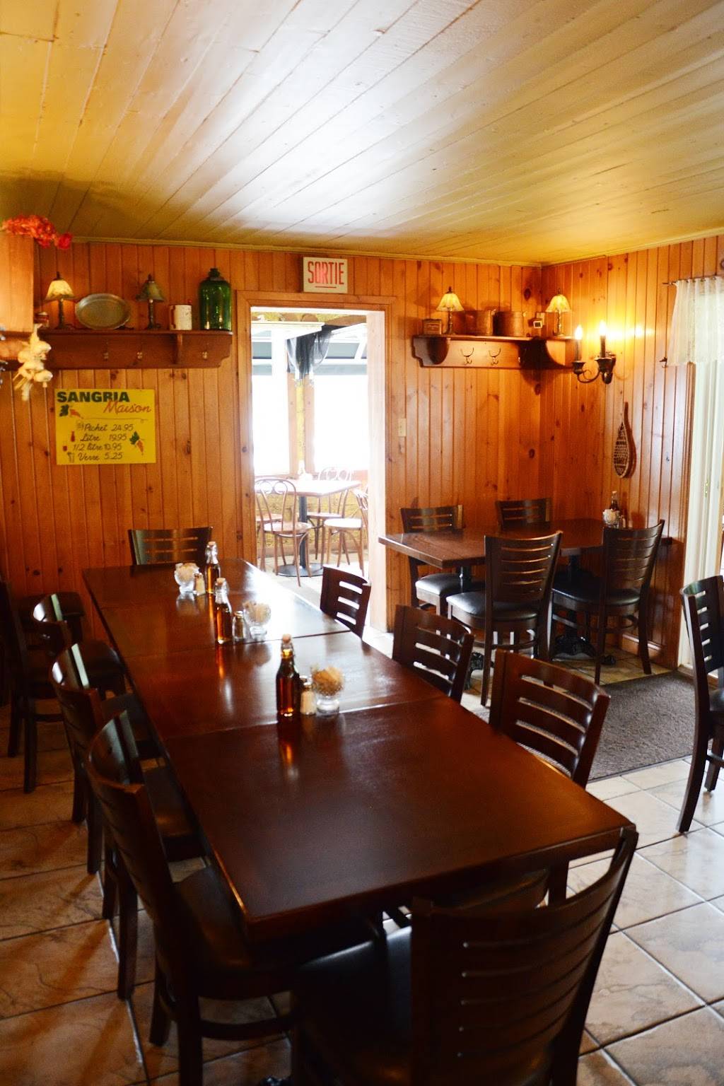 Crêperie Bretonne | restaurant | 396 Rue Principale, Saint-Sauveur, QC J0R 1R0, Canada | 4502275434 OR +1 450-227-5434