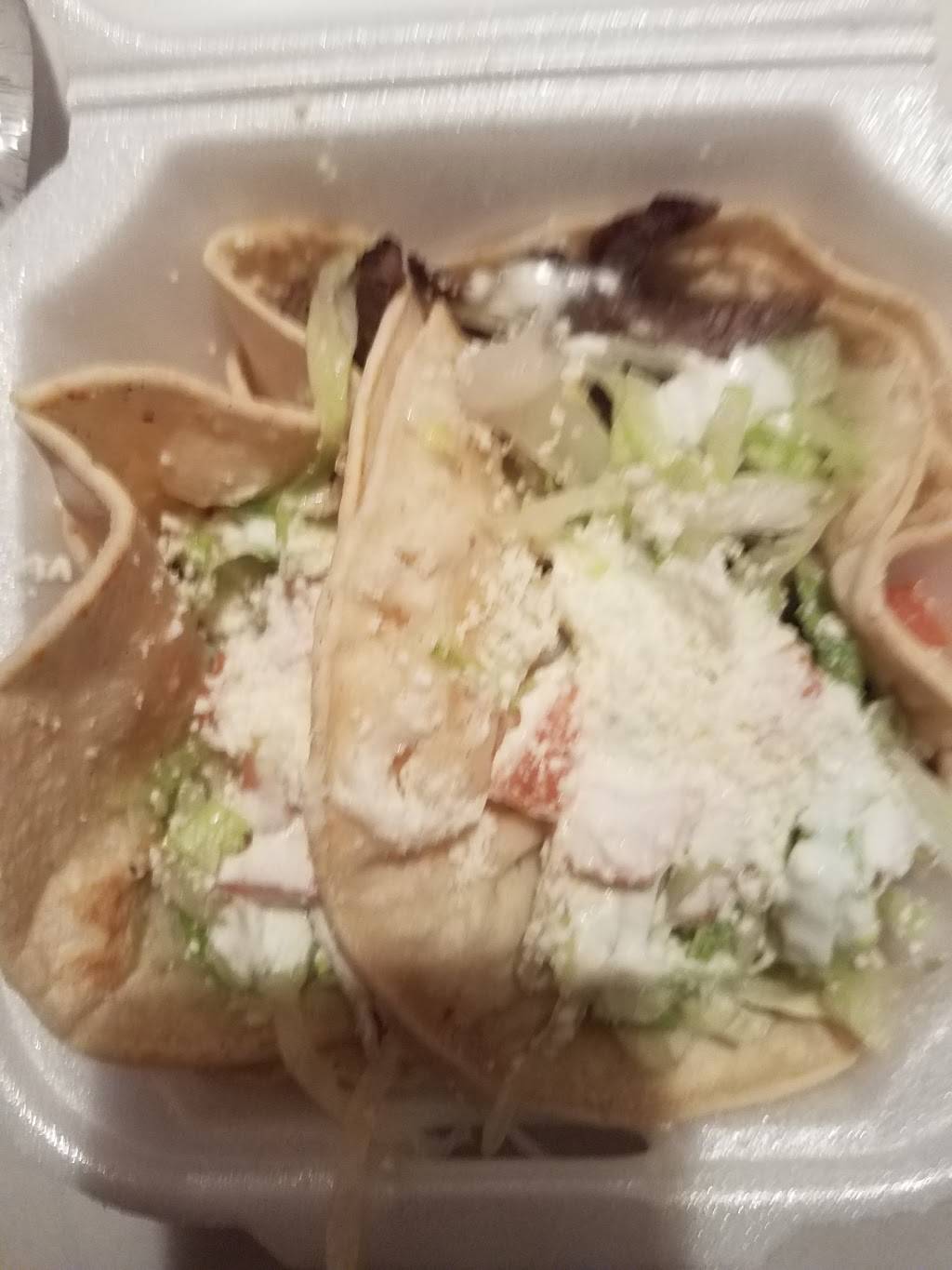 Queen of Tacos | restaurant | 9 E Mosholu Pkwy N, Bronx, NY 10467, USA | 7186521253 OR +1 718-652-1253