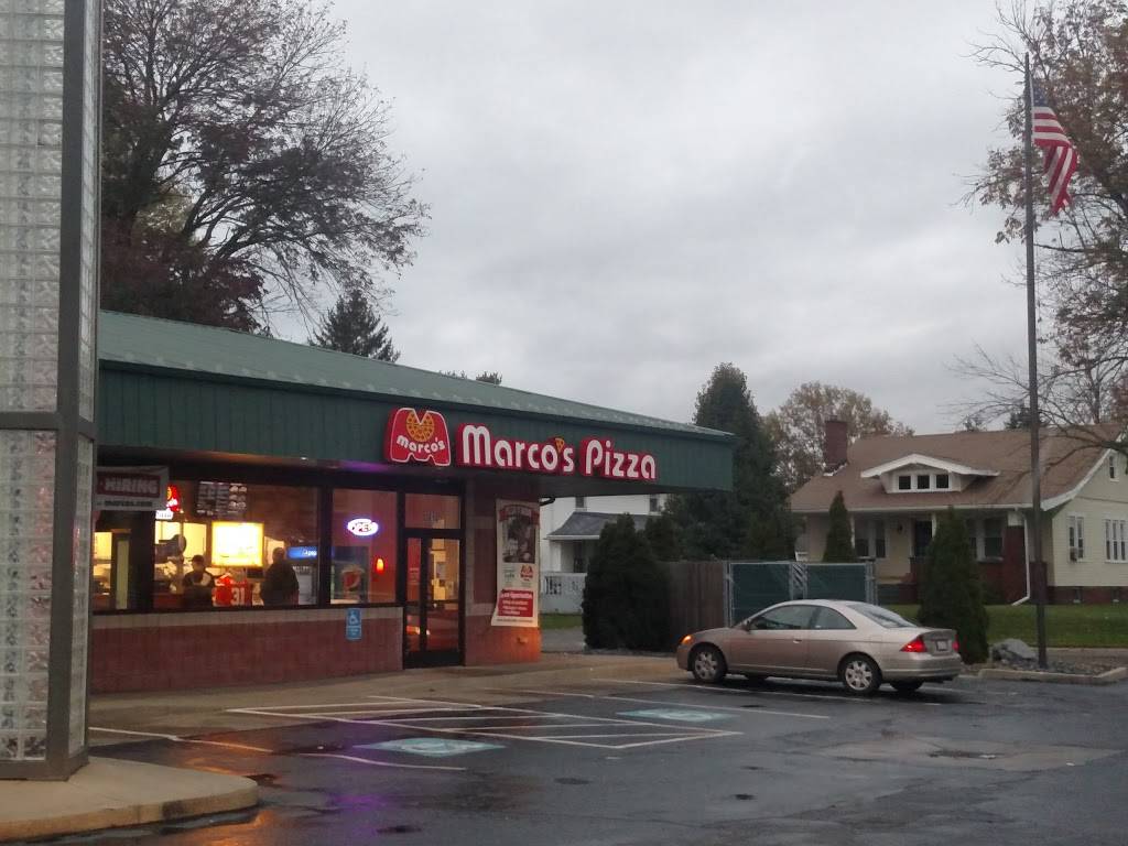 Marcos Pizza | restaurant | 3610 Lincoln Way E, Massillon, OH 44646, USA | 2342030036 OR +1 234-203-0036