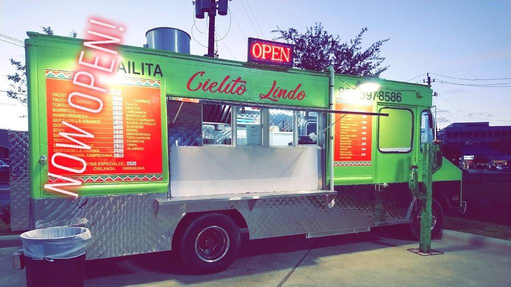 Trailita Cielito Lindo | restaurant | 18003 El Camino Real, Houston, TX 77058, USA | 8328978586 OR +1 832-897-8586