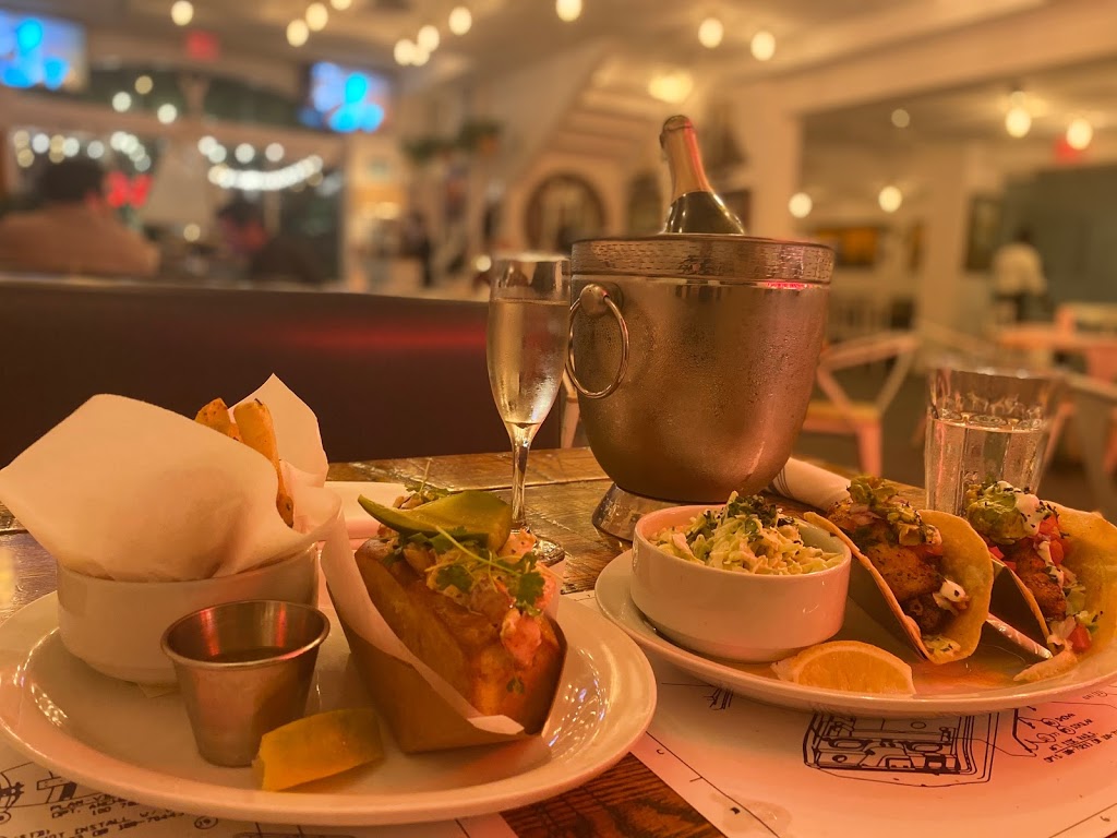 YO! Lobster | restaurant | 33B Highland Park Village, Dallas, TX 75205, USA | 2145594245 OR +1 214-559-4245